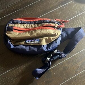 Patagonia Blue and Brown Belt Bag Durable and Stylish